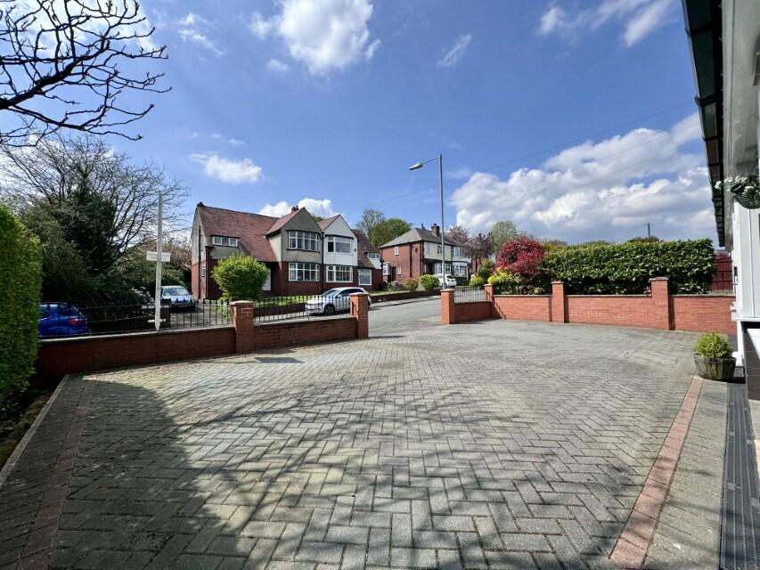 Additional image 34 of 10 Lingmoor Road, Bolton, BL1 5EA * Detached *