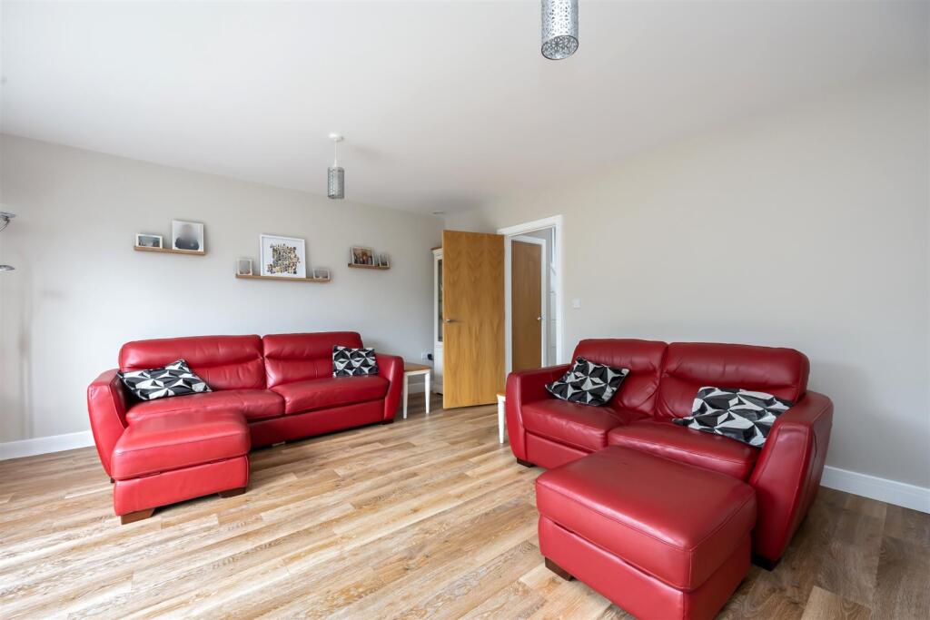 Additional image 6 of Mile Oak Road, Portslade, Brighton