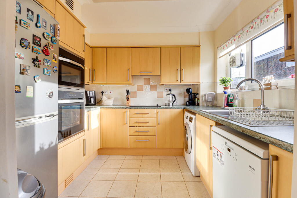 Additional image 17 of Coleridge Court, Milton Road, Harpenden, AL5