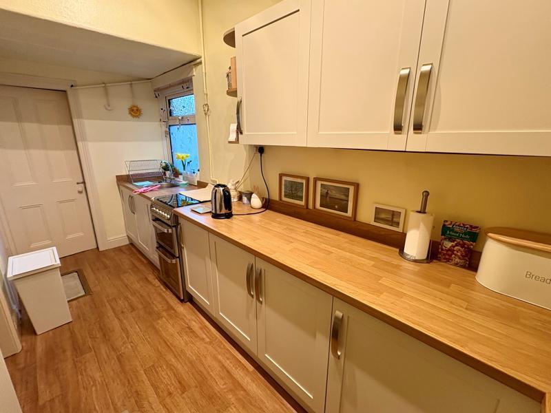 Additional image 23 of Whitcliffe Road, Cleckheaton