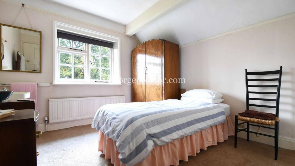 Additional image 14 of Shawfield Park, Bickley, BR1