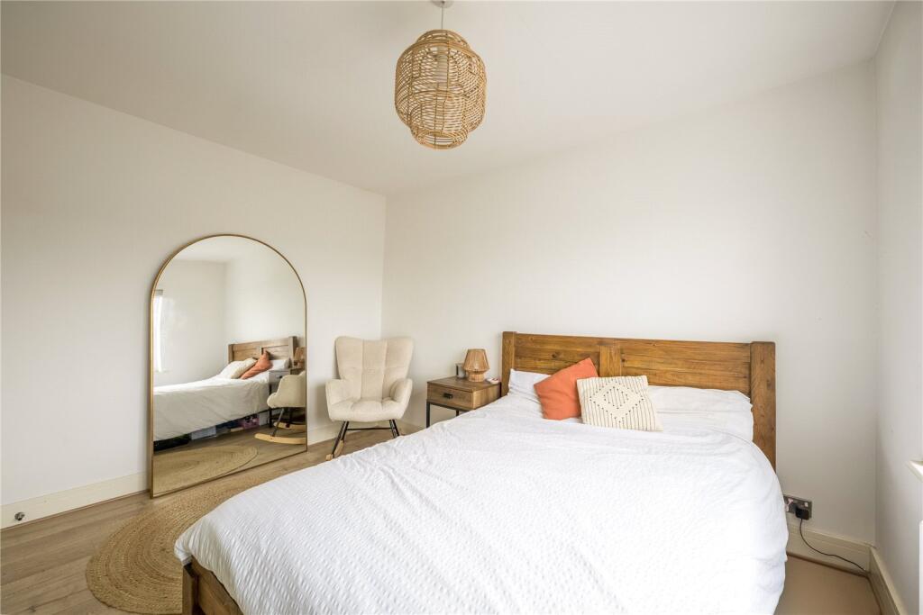 Additional image 8 of Fairway Crescent, Portslade, Brighton, East Sussex, BN41