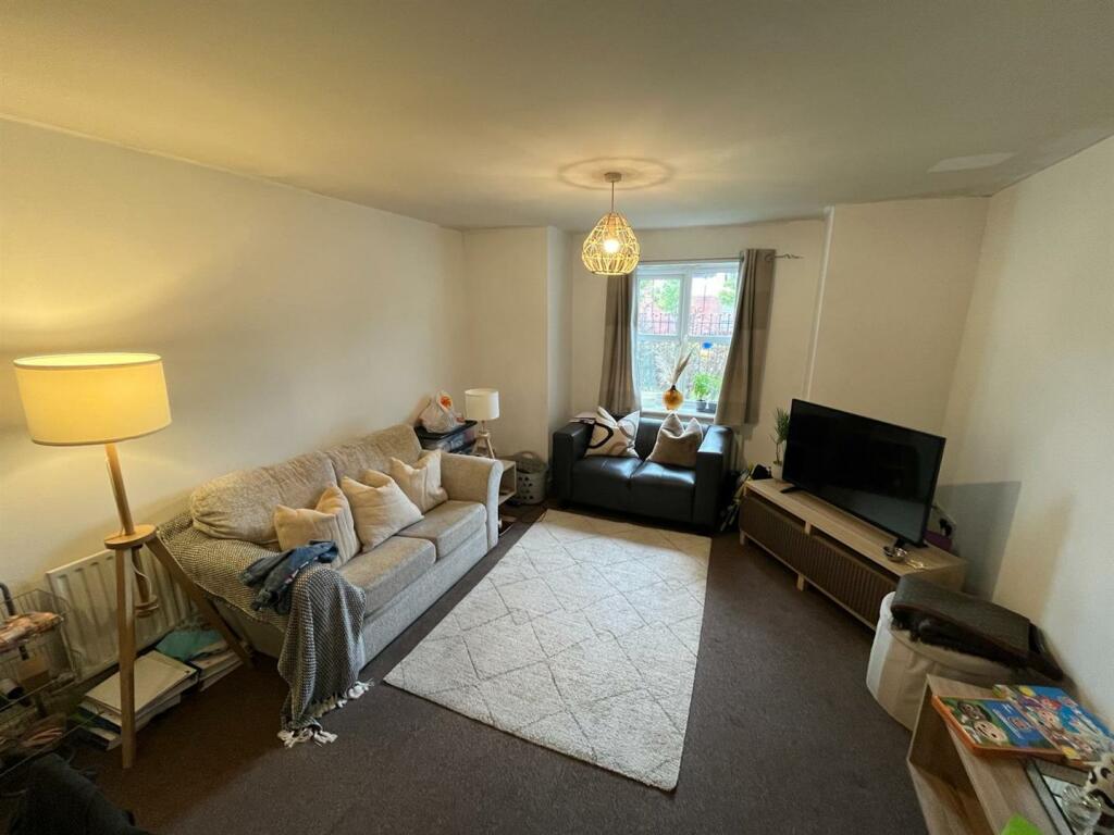 Additional image 3 of Scholars Way, Bury