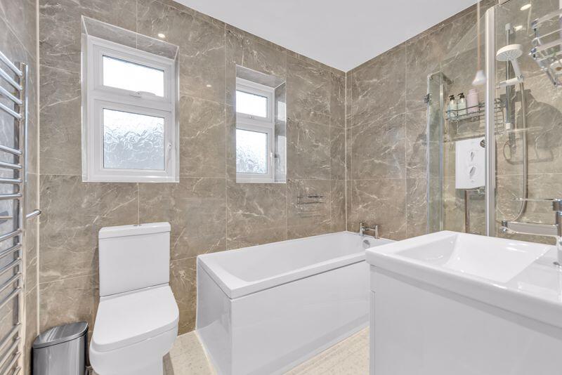 Additional image 14 of Woodlea Drive, Bromley