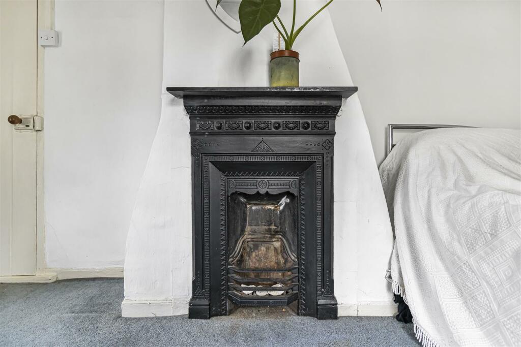 Additional image 11 of London Road, Saffron Walden