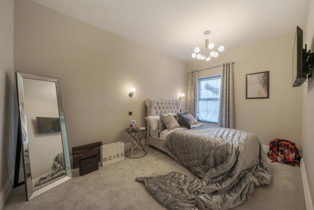 Additional image 12 of Shootersway, Berkhamsted