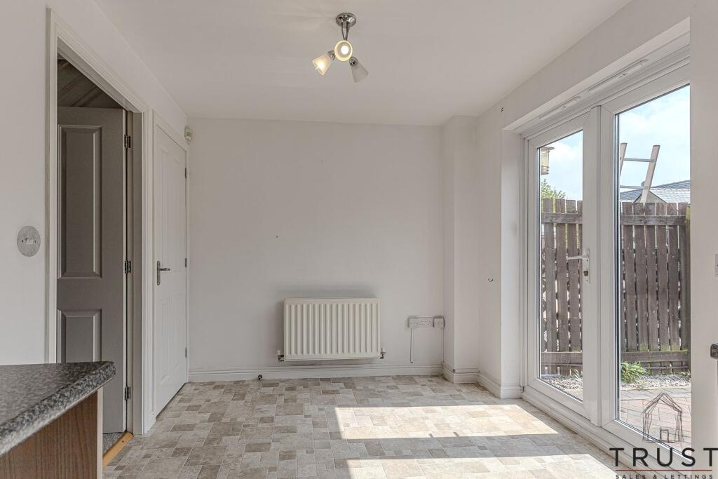 Additional image 4 of Manor Park Road, Cleckheaton