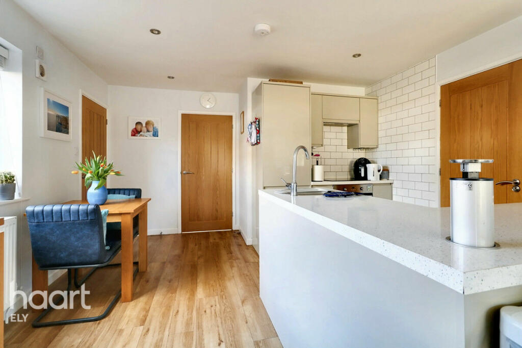 Additional image 12 of Matthew Wren Close, Little Downham