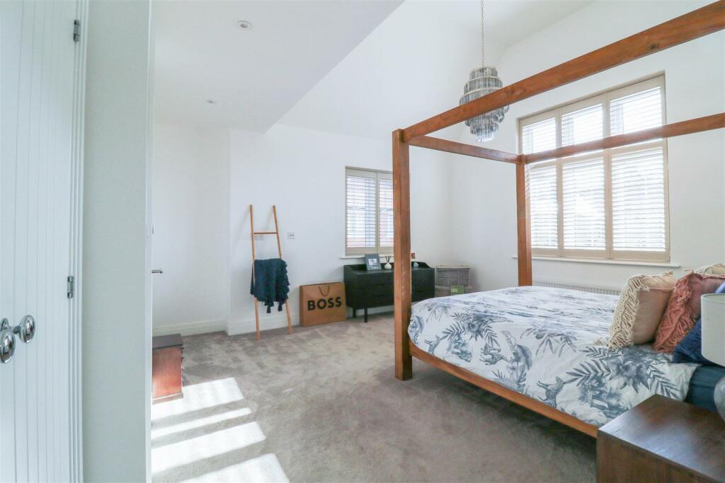 Additional image 15 of Webb Avenue, Newmarket