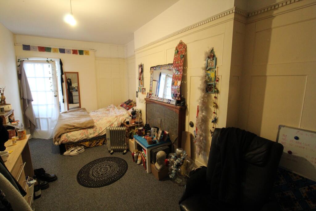 Additional image 10 of Kings Road