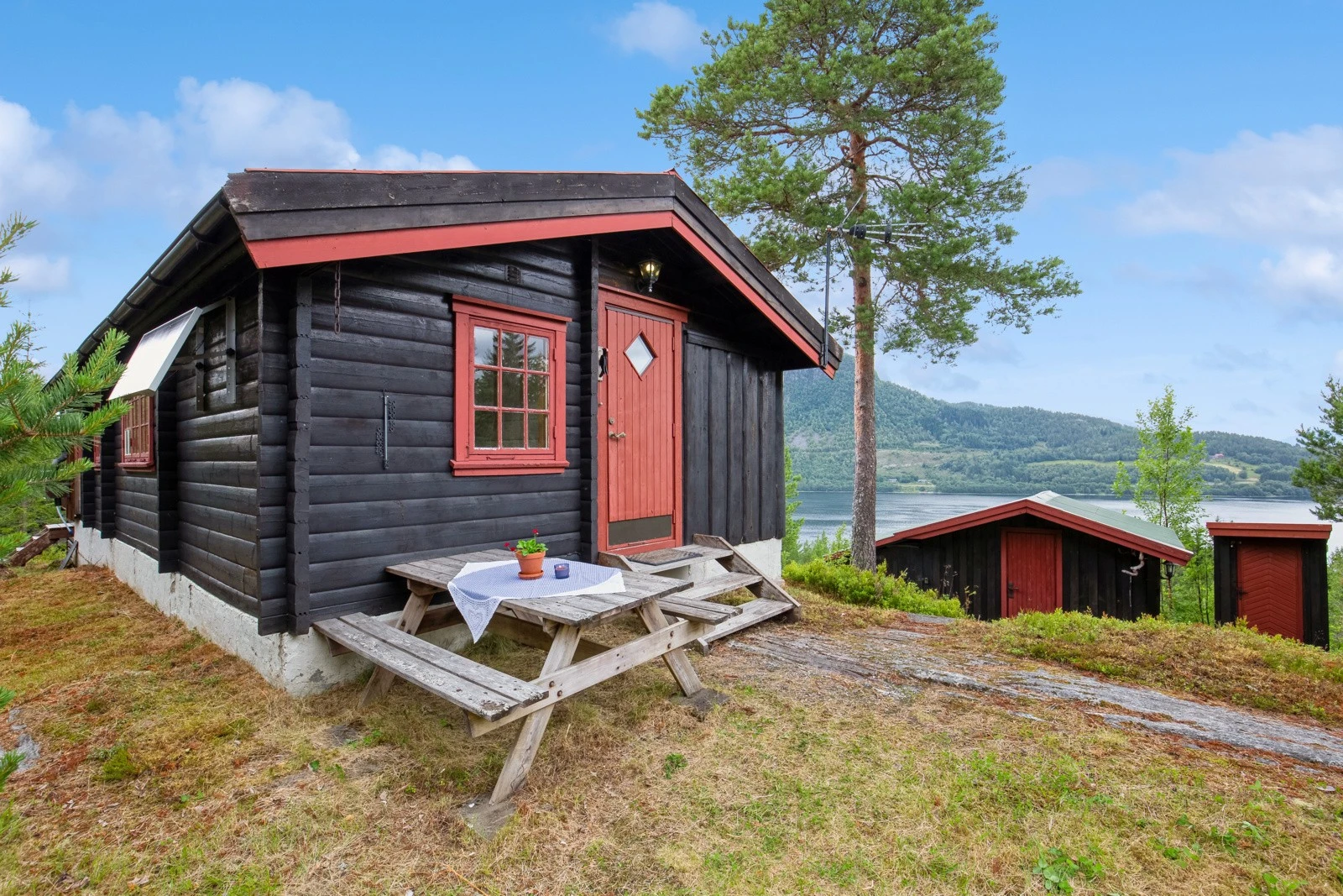 Additional image 2 of Kvithylla 1, 6686 Valsøybotn