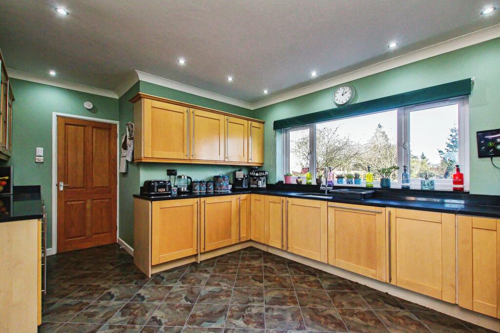 Additional image 9 of Lynn Rd, Chettisham, Ely, CB6