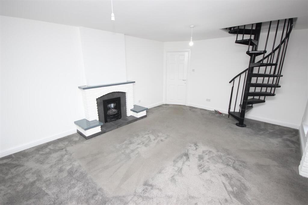 Additional image 2 of 1 Bradleys Close