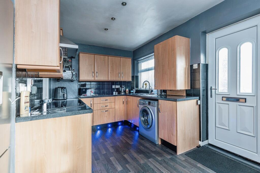 Additional image 7 of Cleckheaton Road, Low Moor, Bradford