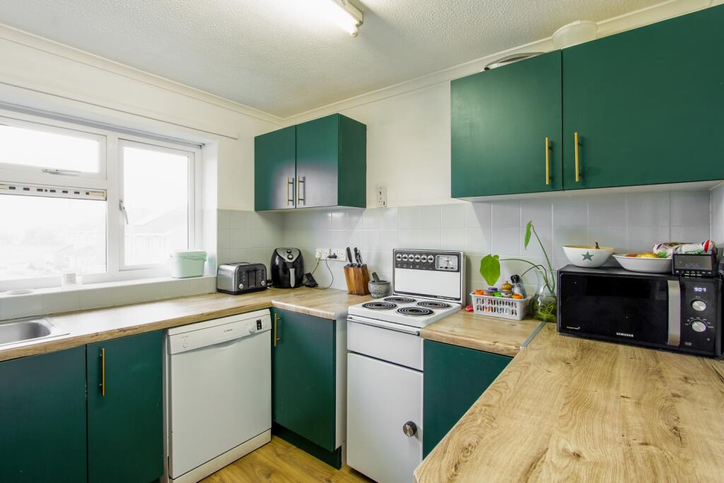 Additional image 4 of 18 HIGHER BULLEN, BARWICK, YEOVIL