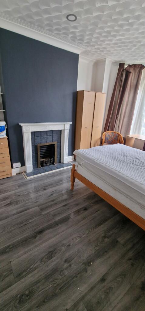 Additional image 5 of LLANTRISANT STREET