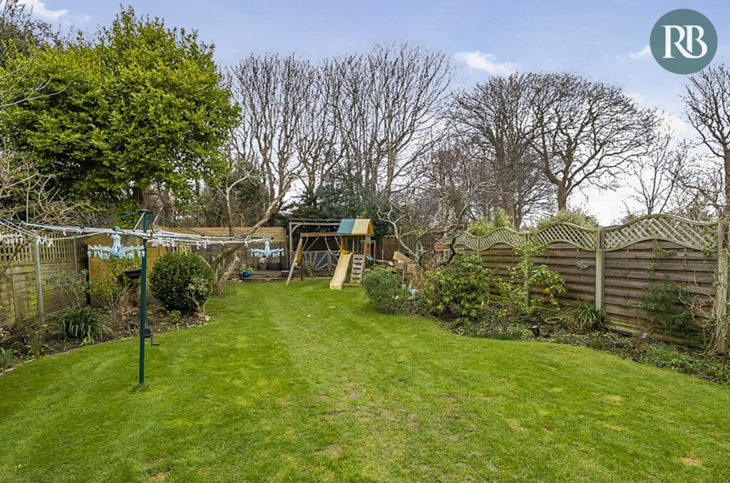 Additional image 28 of Croft Avenue, Southwick, Brighton, BN42 4AA