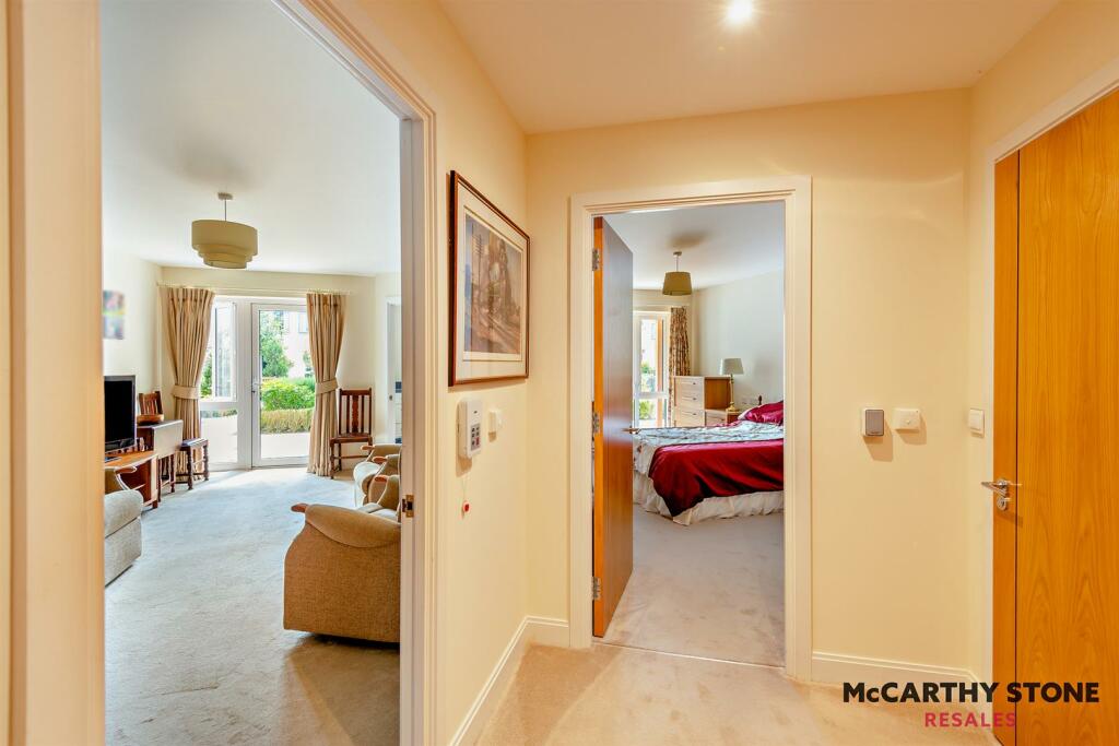 Additional image 9 of Roslyn Court, Lisle Lane, Ely, Cambridgeshire, CB7 4FA