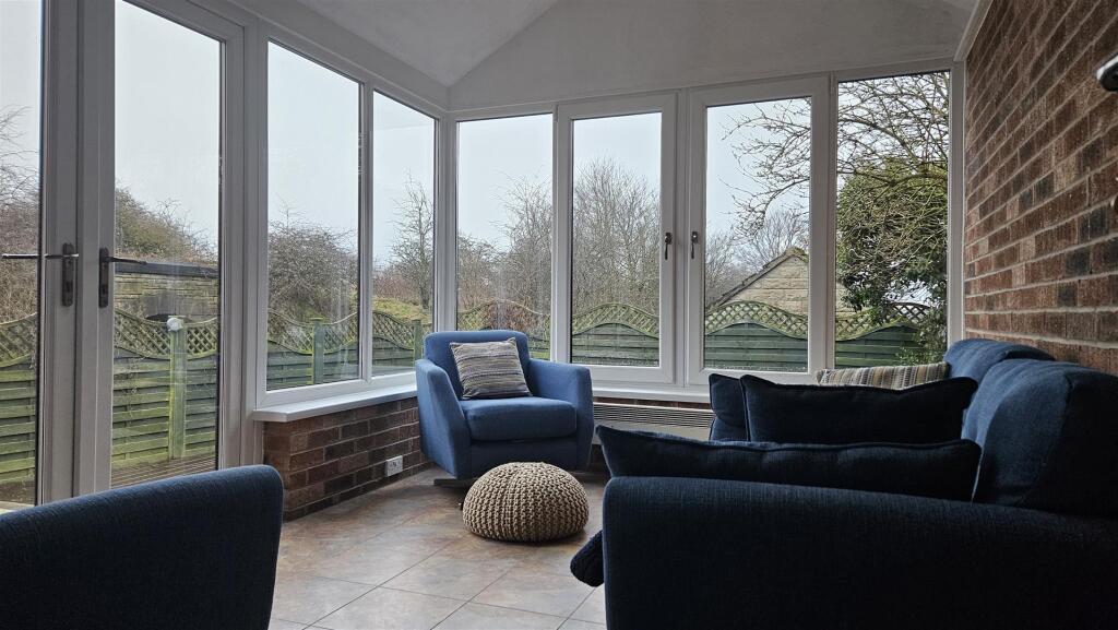 Additional image 6 of Meadowcroft Rise, Bradford 4