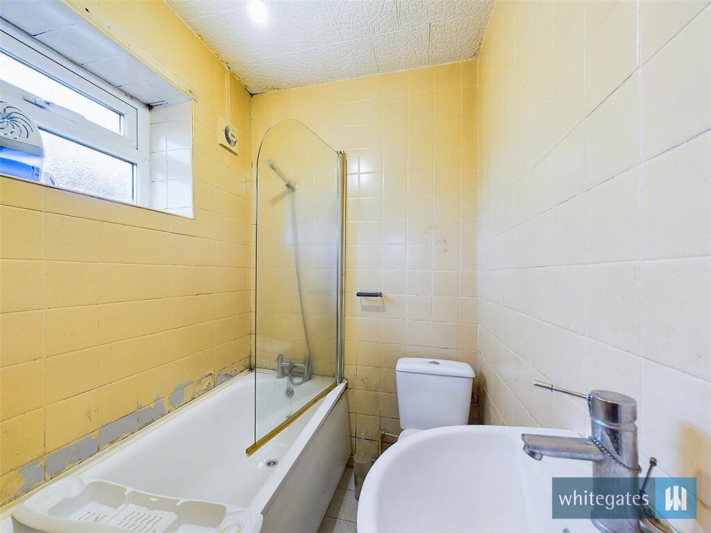 Additional image 12 of Fenby Avenue, Bradford, West Yorkshire, BD4