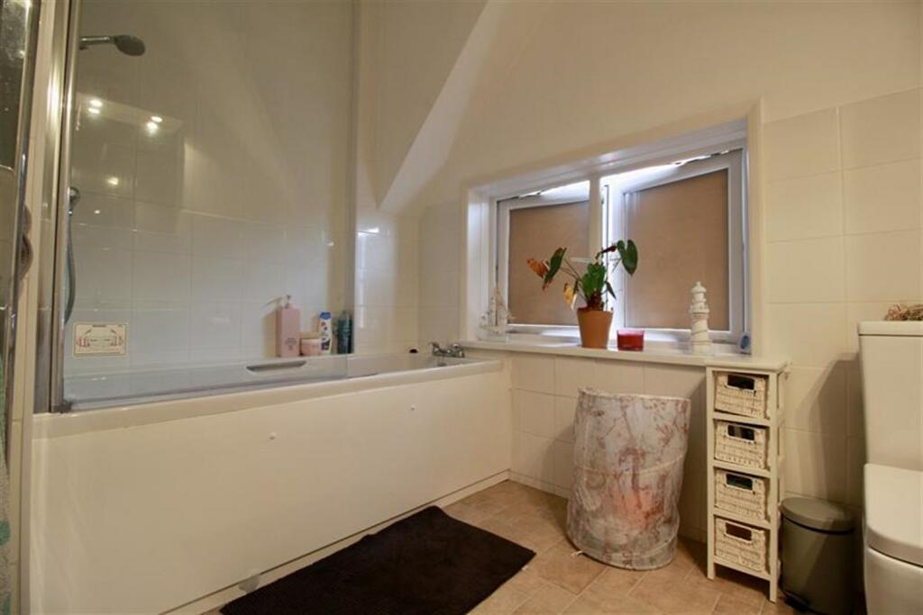 Additional image 26 of Old Orchard Road, BN21