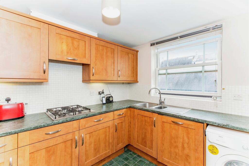 Additional image 4 of Broad Street, Great Cambourne, Cambridge