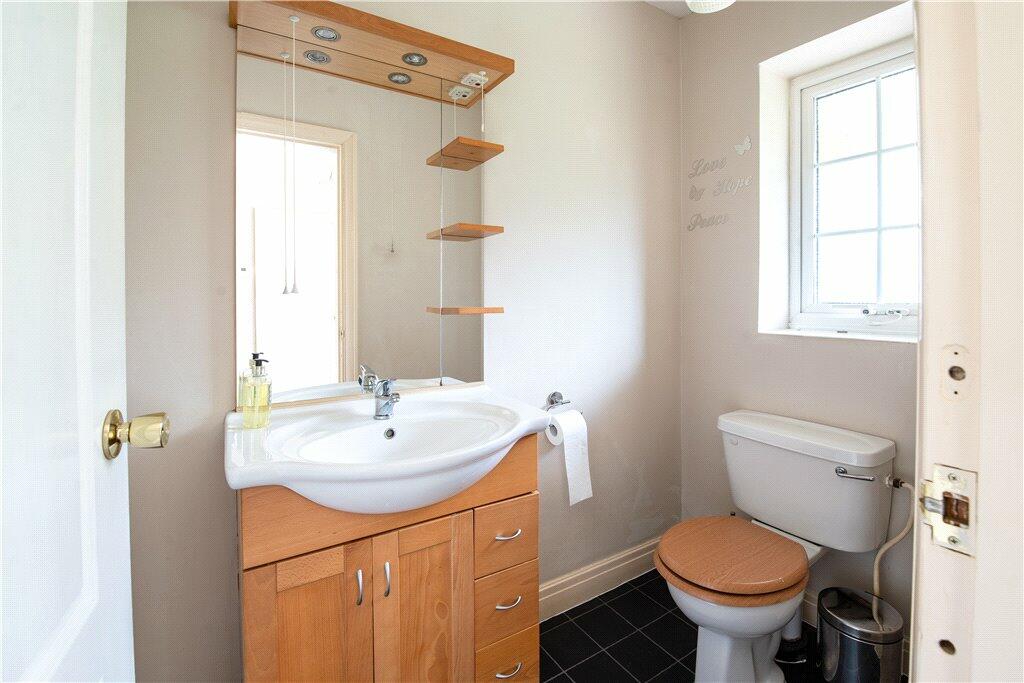 Additional image 6 of Oakwood Drive, Bingley, West Yorkshire, BD16