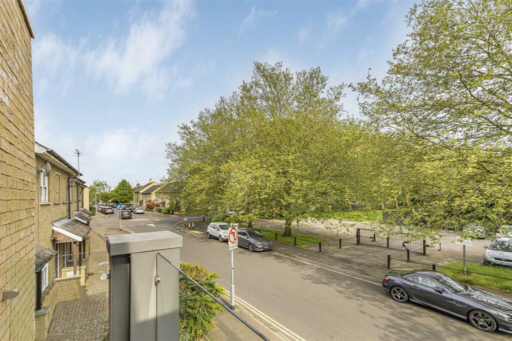 Additional image 3 of New Street, Cambridge