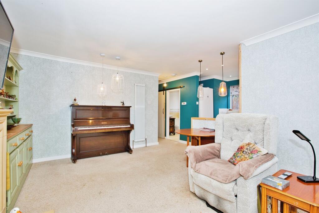 Additional image 5 of Willow Road, Yeovil