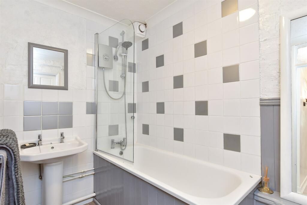 Additional image 7 of The Esplanade, Telscombe Cliffs, Peacehaven, East Sussex