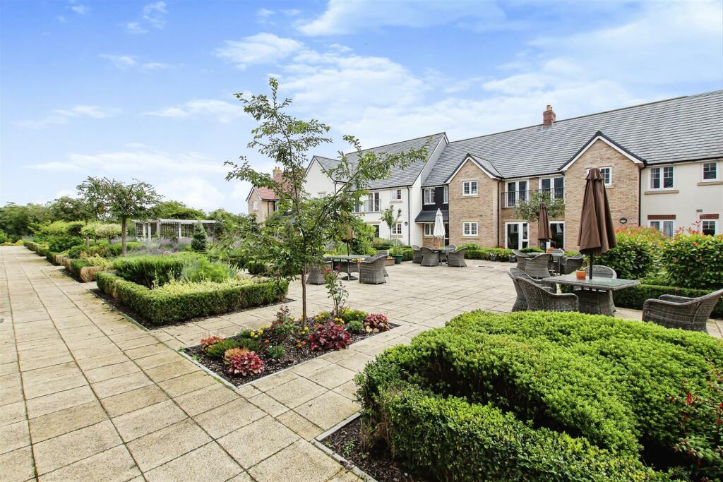 Additional image 18 of Roslyn Court, Lisle Lane, Ely, Cambridgeshire, CB7 4FA