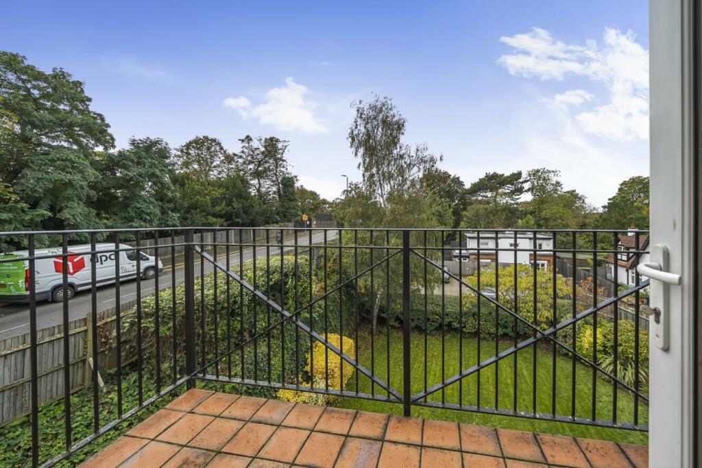 Additional image 12 of Copers Cope Road, Beckenham