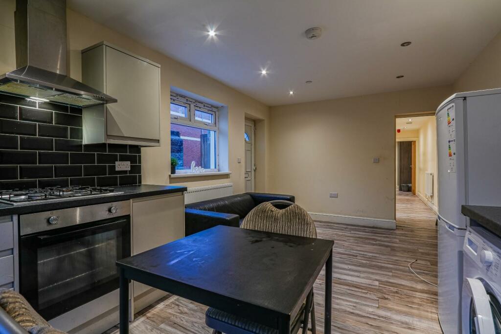 Additional image 4 of Colum Road, Cathays