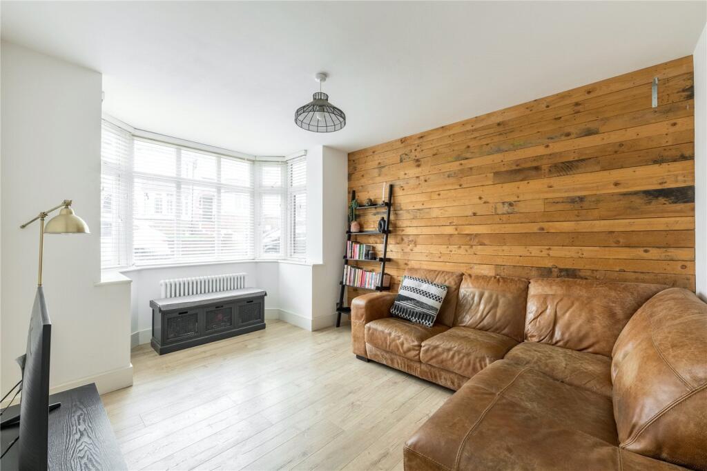 Additional image 4 of Fairway Crescent, Portslade, Brighton, East Sussex, BN41