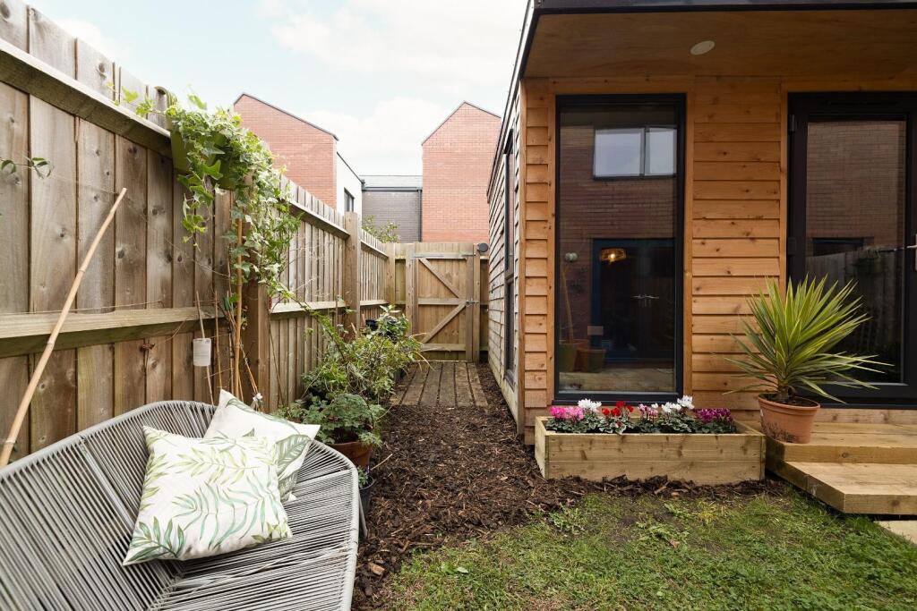 Additional image 28 of Co-Operation Road, Greenbank