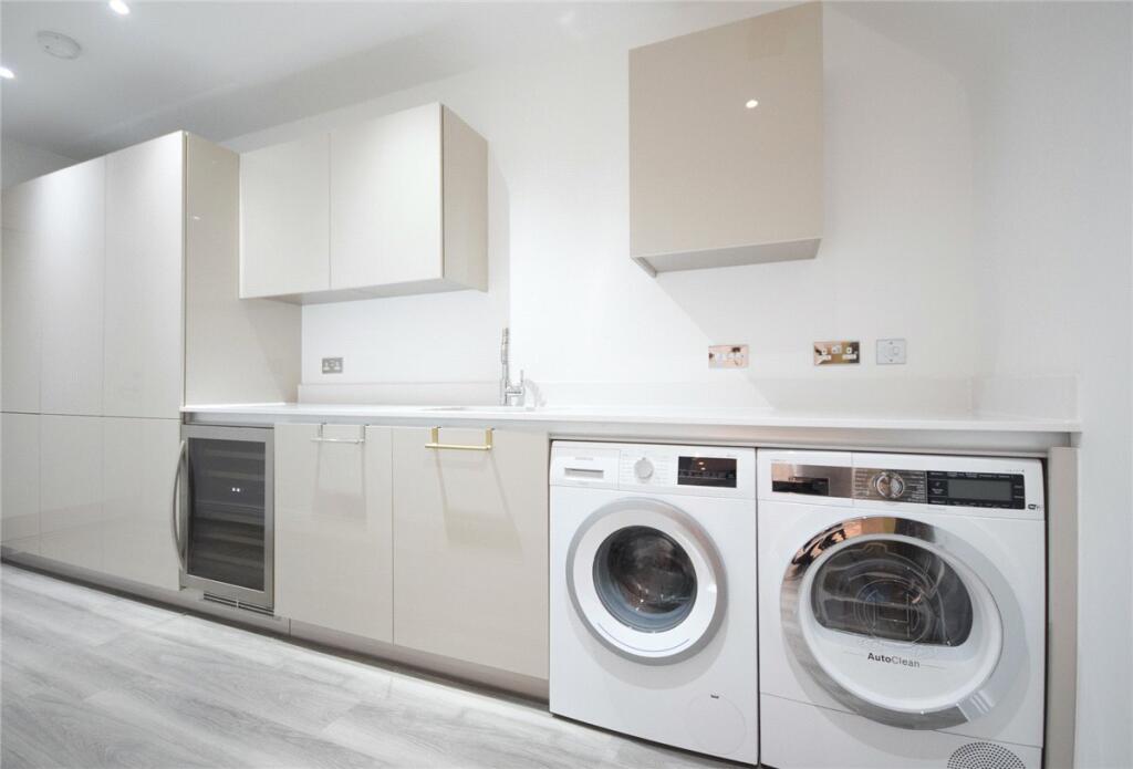 Additional image 17 of Pinnington Close, Trumpington, Cambridge, CB2