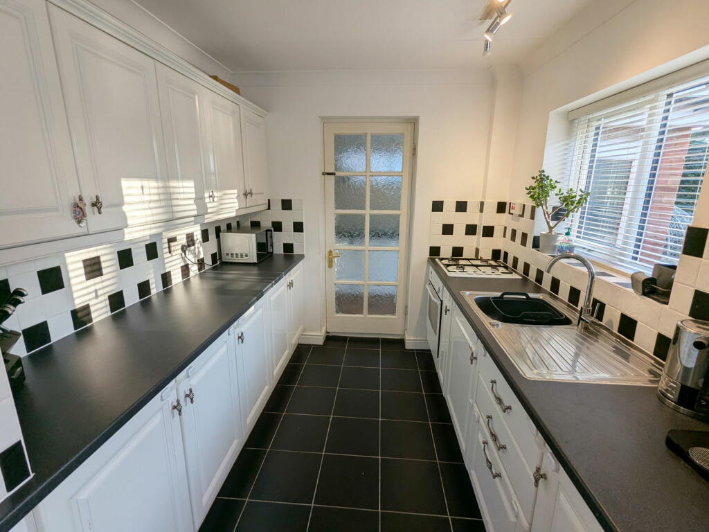 Additional image 6 of Kingfield Road, Shirley