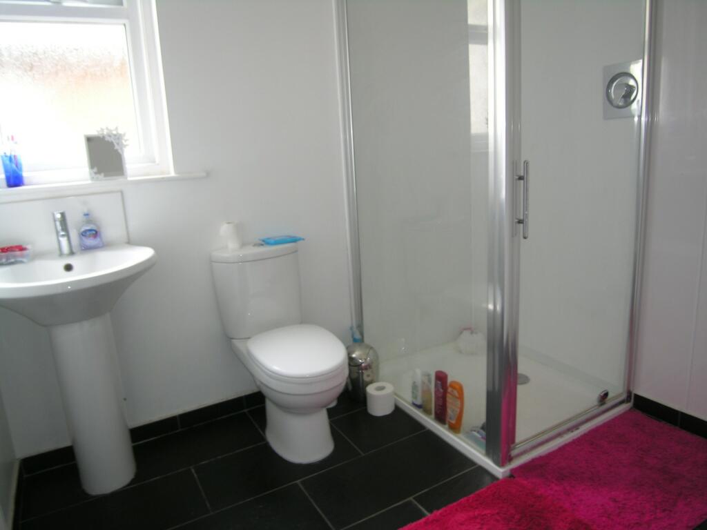 Additional image 10 of 6 bedroom House in Winton