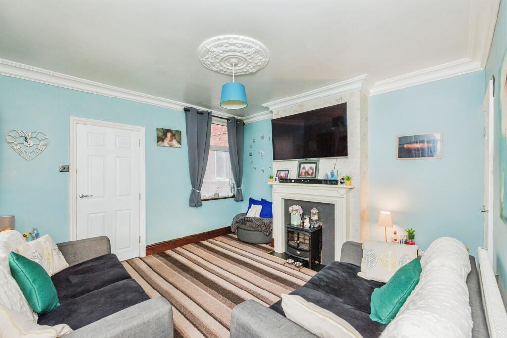 Additional image 4 of New Street, Dordon, Tamworth