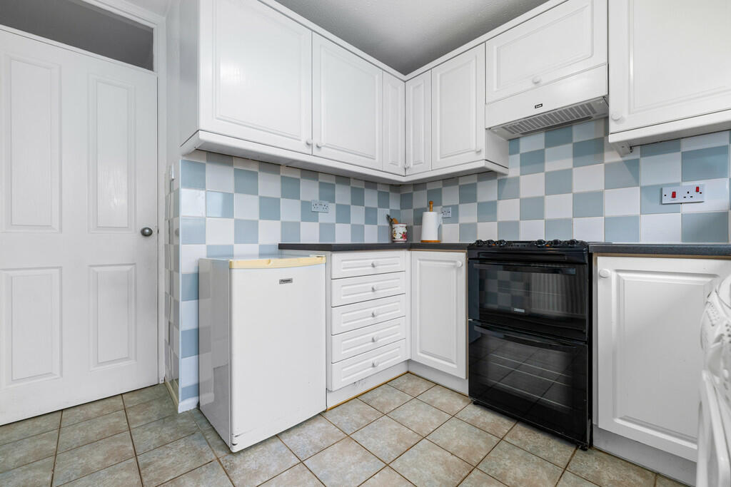 Additional image 8 of Caer Graig, Radyr