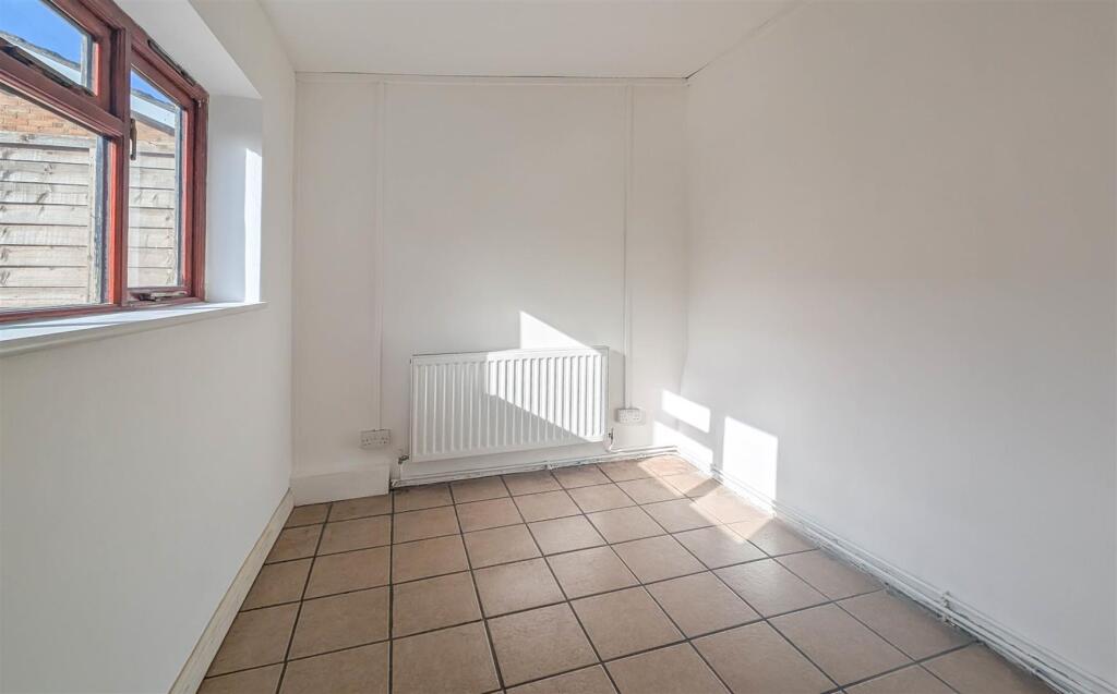 Additional image 10 of Hythe Lane, Burwell