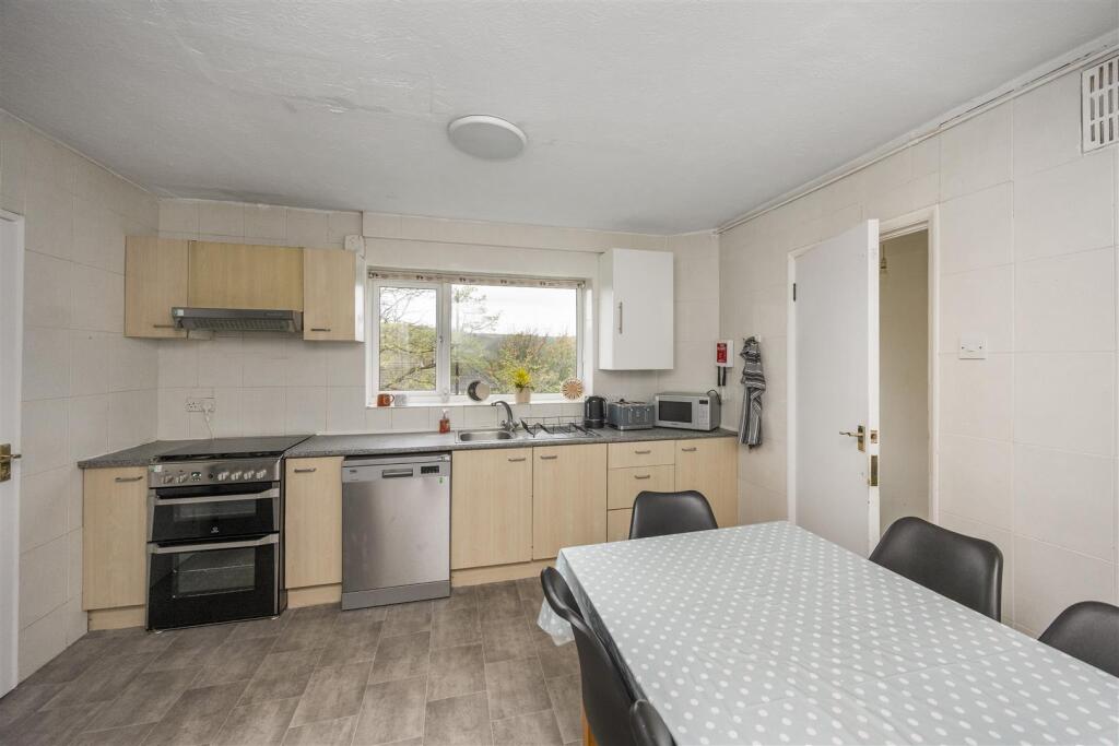 Additional image 7 of Appledore Road, Brighton