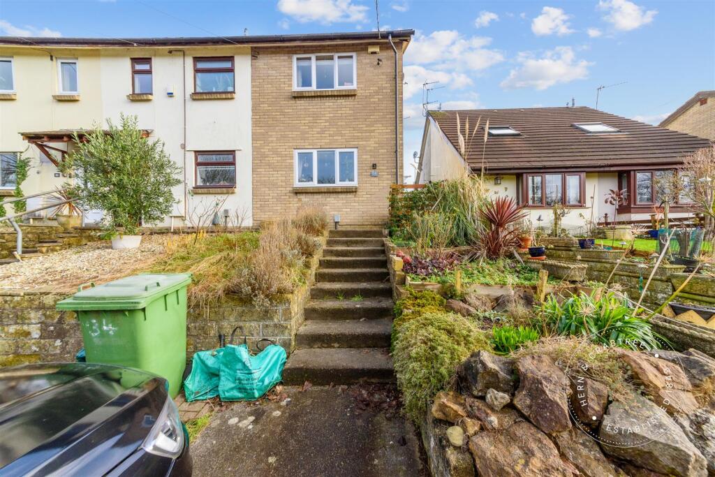 Glan-Y-Ffordd, Taffs Well, Cardiff