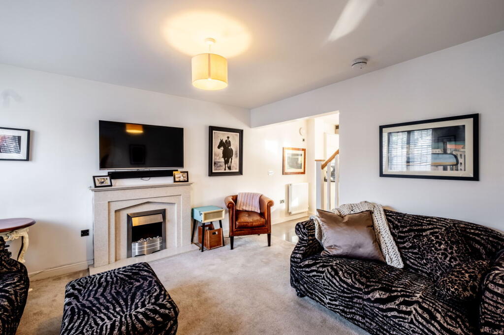 Additional image 2 of Thomas De Beauchamp Lane, Sutton Coldfield, B73 6DF