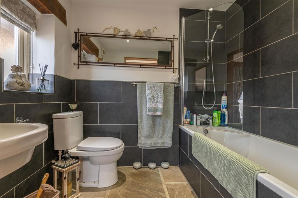 Additional image 6 of Latham Lane, Gomersal, Cleckheaton