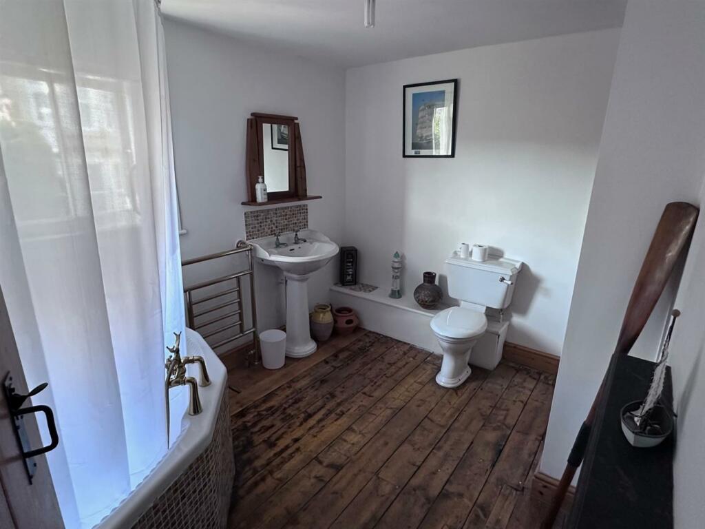 Additional image 6 of Watts Lane, Eastbourne