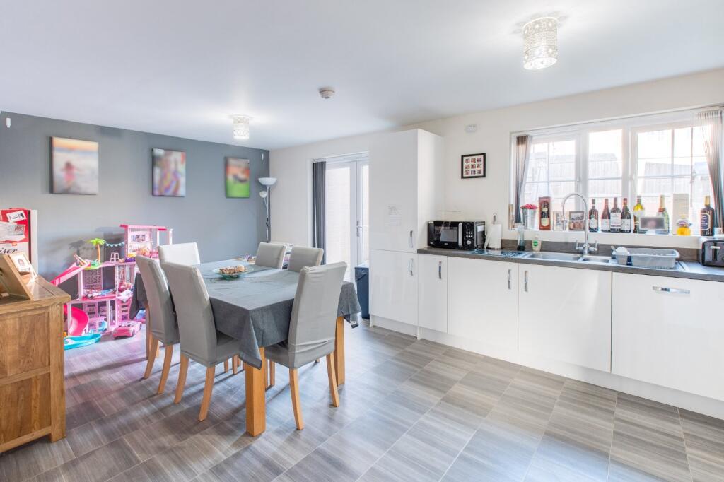 Additional image 4 of Swallows Close, Bromsgrove, Worcestershire, B61