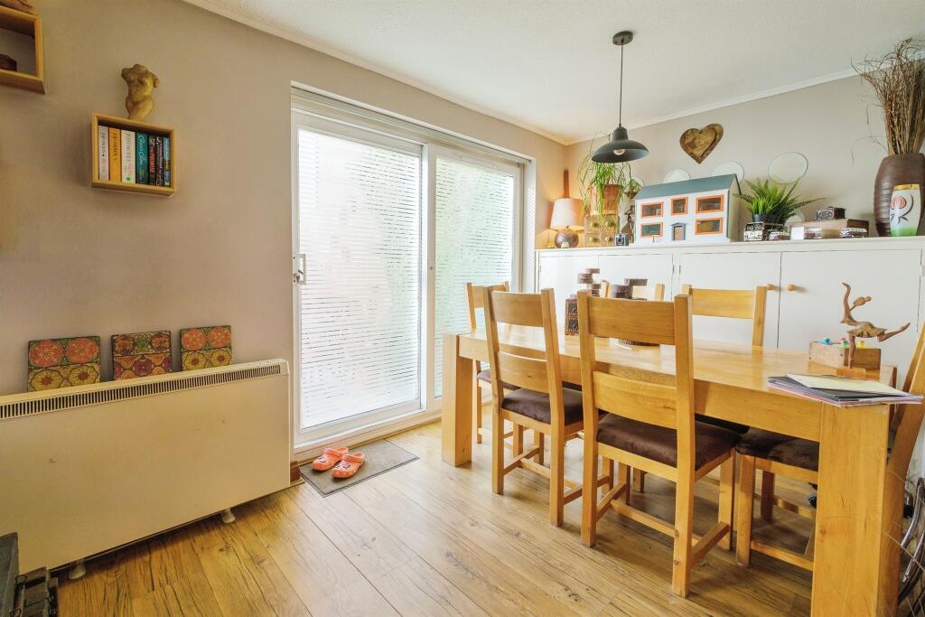 Additional image 4 of Pilgrim Close, Great Chesterford, Saffron Walden