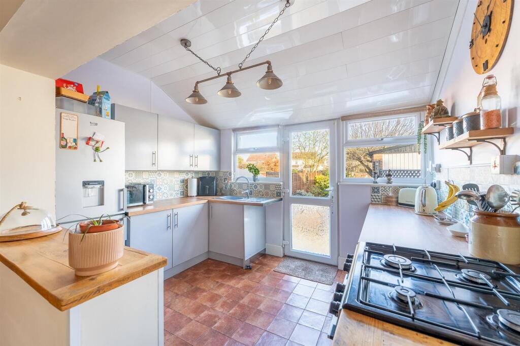Additional image 8 of Wellsea Grove, Weston-Super-Mare - Large Garden!