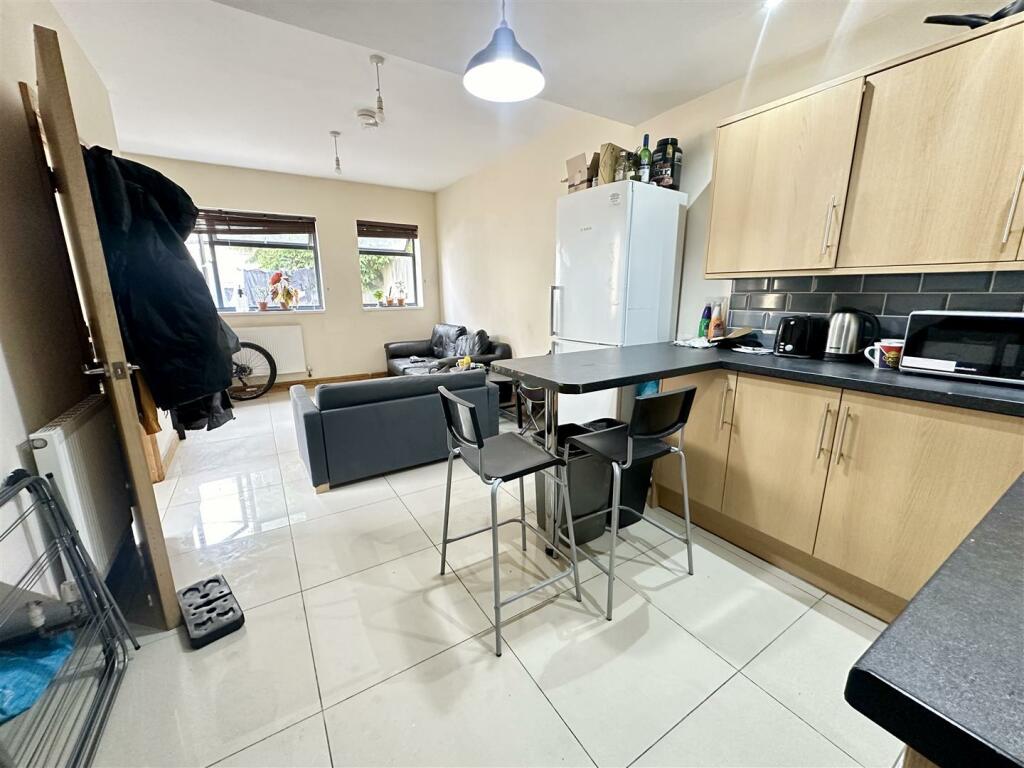 Additional image 4 of Richmond Road, Roath